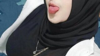 Yang Lagi Viral Hijab Cantik Telam Punya Pacar di Mall Kamae Mandi Hot Video 2025 New